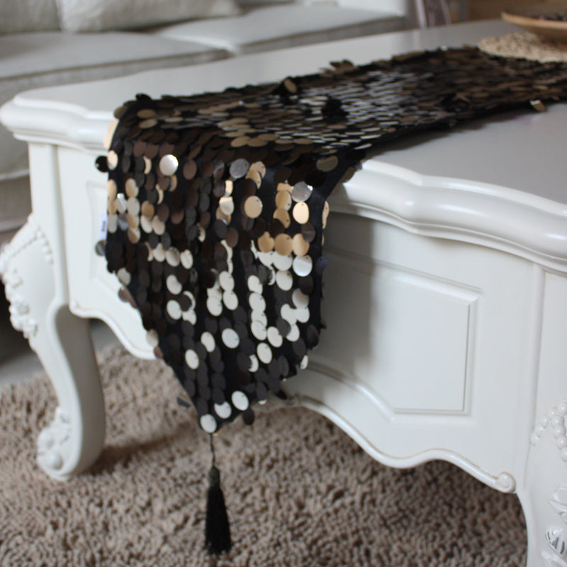 Modern Polyester Coffee Table Cloth with Sequins