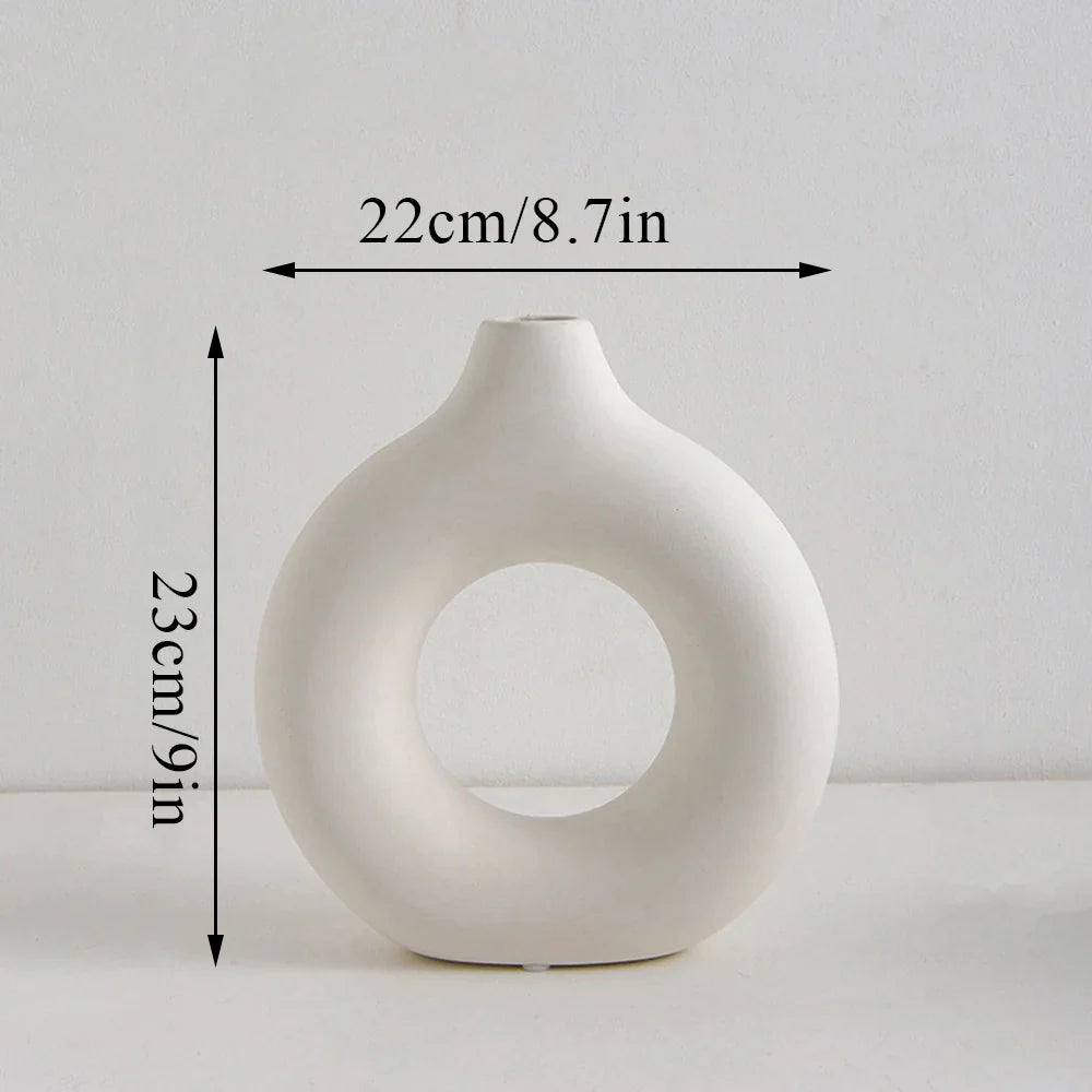 Nordic Circular Hollow Plastic Flower Vase for Home Decor