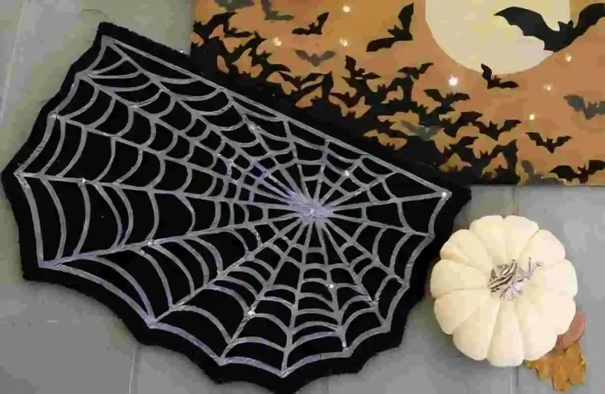 VIKAMA Black Spider Web Halloween Rug Bath Mat